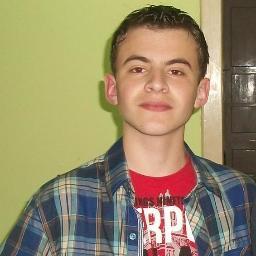 Pra que bio se vocês vão me julgar pela foto!