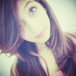 Tainara Caroline ღ , Since: 15/11/1995, #Santista ,Chata  , Louca &&' Simpatica . umapaixão ? DORITOS ♥