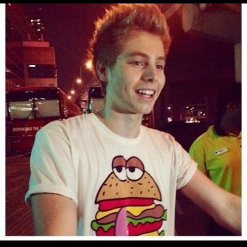 LukeHemAHRP's profile picture. I'm a shy person. |Junior, 18, Single| Modeling.