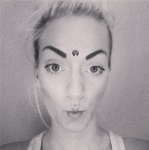 TruthfulDreamer's profile picture. Stay gold