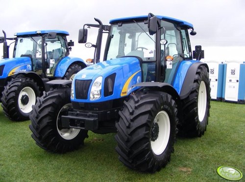 Rick bos #strijen # new holland# woon op een koeien boederij # schaatsen # wellant