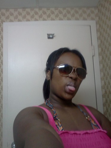 Who gives a fuck..... follow me and ill follow bacc simple :)