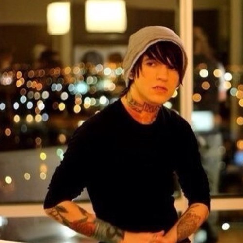 {{Im a demented little fuck chances are I hate you, single, unavailible }} [FC; Kenneth Nixon] 070813