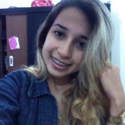 Tão chata , Tão boba , Tão ciumenta , Tão medrosa , Tão eu.