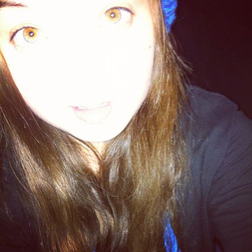 I'm just an ordinary girl, standing up for what i believe in. I'm kind and respectful if you're the same with me.