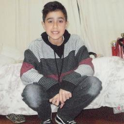 Ho-hola soy Lucas y te puesto 2$ que en este momento estas leyendo esto..