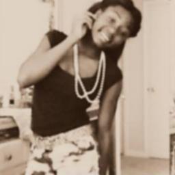 Don't Comee At Mee Sidee Ways , If Ion Talk With Uu Or It's Buckingg Or Fightingg .& If Uu Feelingg Hit FWM !