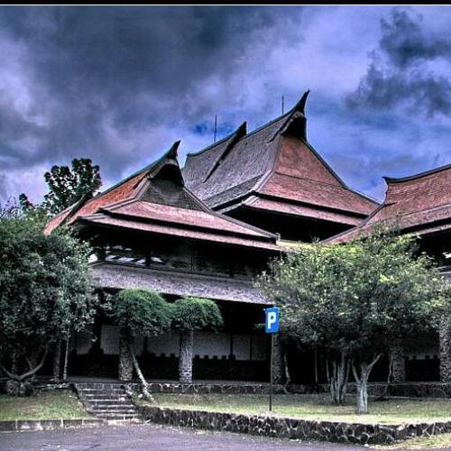 Memberikan info seputar acara Aula Barat [AB] & Aula Timur [AT]