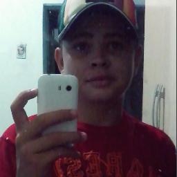 - tudo que me desejar de negativo baterá no meu peito e voltará pra você em forma de amor e paz .  http://t.co/lZLizt6I