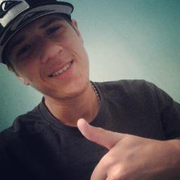 instagram: AndrioPeres
facebook: https://t.co/mKSV2Y7pVQ
            