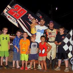 Work in Hanover,got 2 awesome boys and like hanging out with friends, love sports (indoor soccer, baseball, football, and Racing.