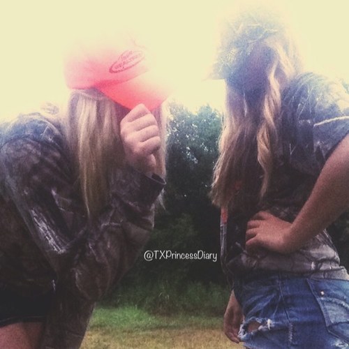 TXPrincessDiary's profile picture. Born & Raised in The Great State of Texas. #TeamBlonde We are Princesses. High School Lovin! Texas is the best damn country and then MERICA!