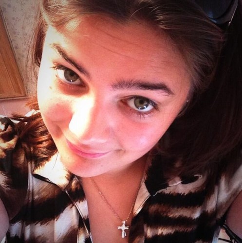 moe_moe15's profile picture. Not a country girl, Other account is @RachealLawrenc2 hmu 6033134278 ;)