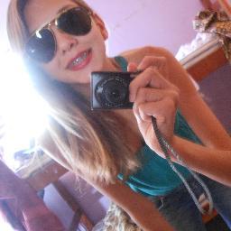 AliiiceGarciaaa's profile picture. Não Nasci pra ser Perfeita mais sim Feliiiz!