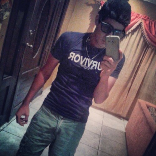 EvenVasqz's profile picture. Whatsapp: 68896519