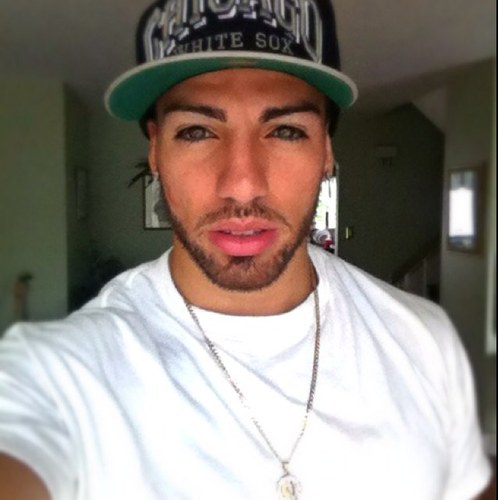 ManfredoOvOxO's profile picture. Im an asshole, deal with it  - Instagram: @Chris_Manfredo :Staten Island, New York