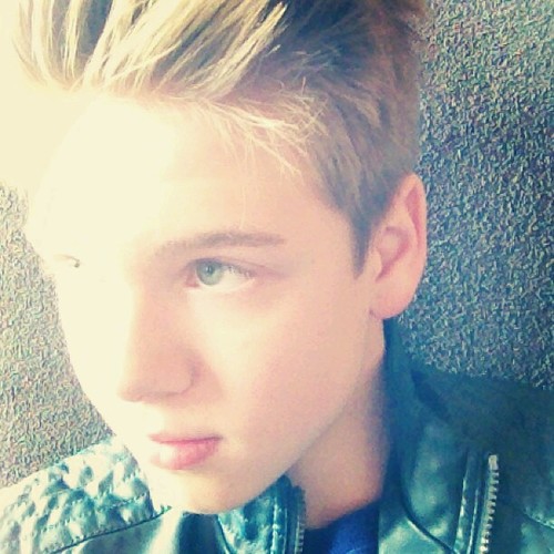 Hey, I'm Colton. I'm a 15 year old YouTube sensation turned Pop sensation.  My debut album Unstoppable is out now. Follow your dreams. {FL/Single/Gay}