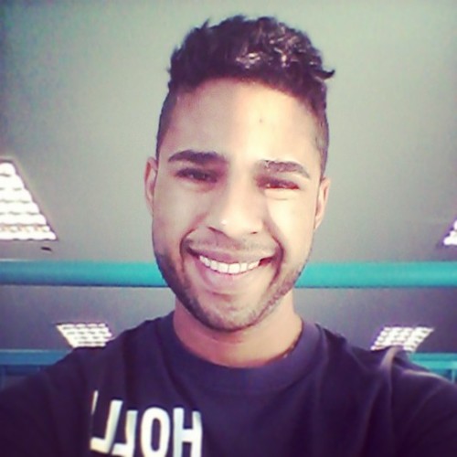 #Estudante, sonhador, corinthiano e apaixonado!
