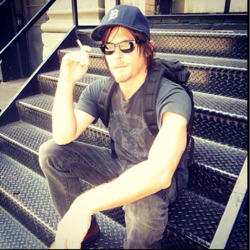 I like angels that will stab you in the back and I like devils that will break down and cry. I like the contradiction. [NOT the real Norman Reedus] #Emman. [RP]