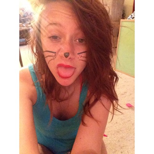 17.Music.Art.Dork.Loves life (~_^)