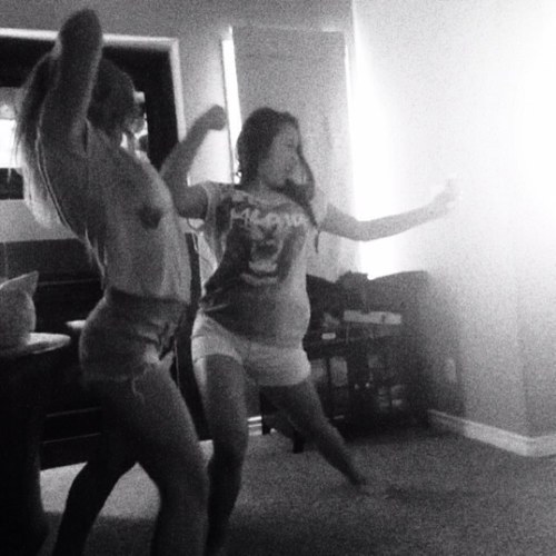 So theres this cody kid..(;
I am beyonce ❥