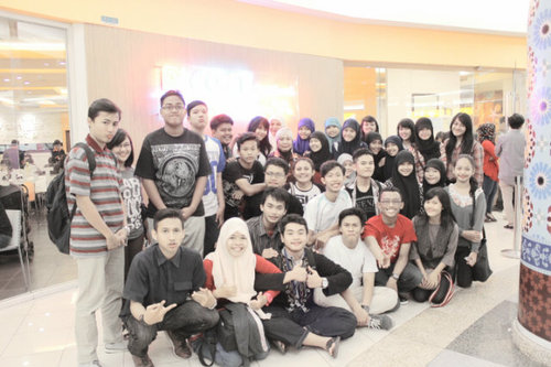 spaga14's profile picture. We are big family of 11IPA3 and Frau Hari♥ | Forever Young, Together Wild, Being A Pride | Unite With @spaga14 |