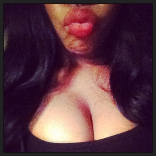 juiicymeeeo9's profile picture. IG:@leeleelove90 

Flight Attendant✈️✈️✈️