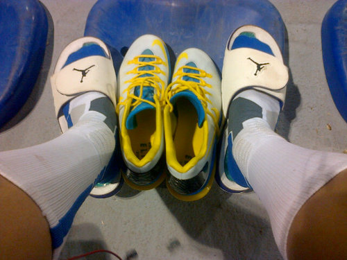 White Boy That Can Ball , #TeamFollowBack #Infamous #BallSoHard