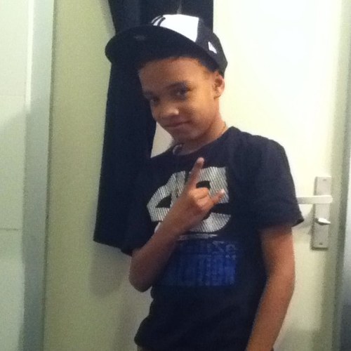 udoh_thomas's profile picture. E3,htc,pec zwolle,ajax,zwolle,half nigeriaans,volg mijn andere account hij heet nieuw acc Thomas