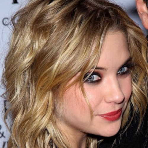 Ashley Benson Stuff is your Source dedicated to the talented Ashley Benson &Fans. Check out the Site &Follow @AshBenzo! Want a Follow? Ask. Im Danielle