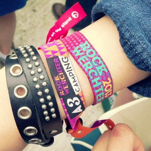 britania_0's profile picture. Rock/Festival goer/미스테리소설/영화/커피와빵/고양이