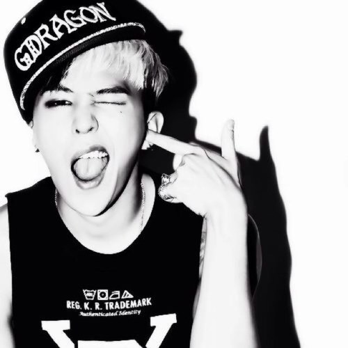 ผมหล่อมากครับ หยุดหล่อไม่ได้ด้วย