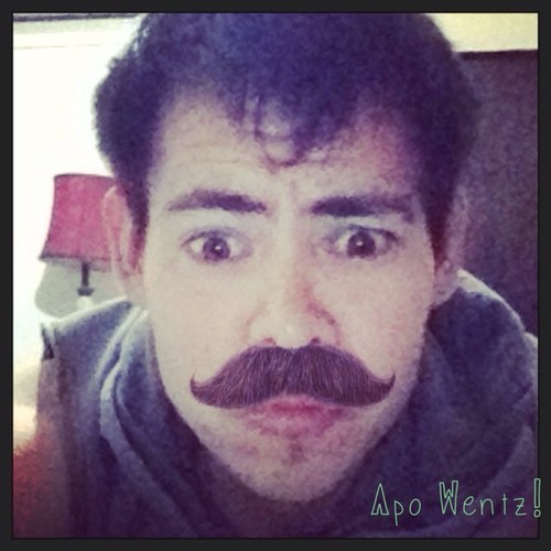 soy simplemente natural...  digo lo que siento y hago lo que pienso :)