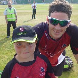 Mum of Adam who is Cricket mad. Plays for @FAVERSHAMCC @EasternVikings. Hero is @kiesy_22. plays with @vikingcricketuk ❤️@williamfisherj