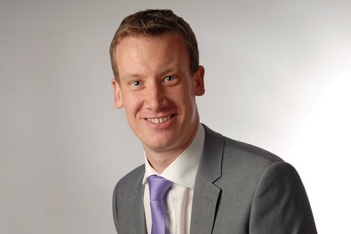 Property Expert at Vail Williams. Father of two boys. Husband to a french lady, Reading FC fan! (Tweets are my own)