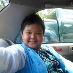 Roseneri8's profile picture. 