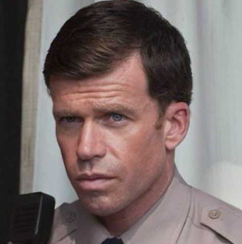 {{Putting a little twist on the Deputy from #Soa. But ill play it both ways.}} | Officer for Charming| 21+ | Rp in DMs. | Author: Aulora