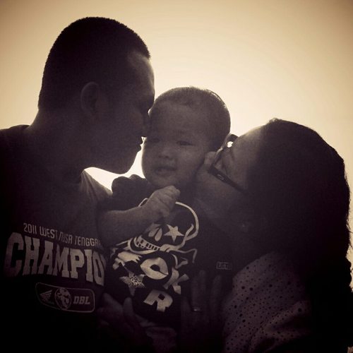 ayudiena's profile picture. Melakukan hal2 yg disukai dengan org2 tersayang karna hidup hanya 1 kali. No 1 fans of Lil Dragon Ryu, always fallin love with @madearyawan :)