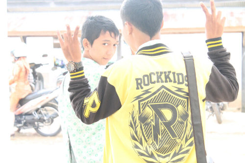 IndraBojil's profile picture. Moreng .