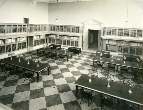PIX is home to diverse collections of fine art prints, photographs, drawings, and artists’ books, as well as historical images of Philadelphia.