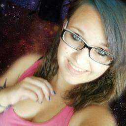 Hanka,13.@justinbieber is my idol! I want to see him♥:) I'm a forever #BELIEBER! Never Say Never & Believe!U must have concert at the Czech Republic ♥ #LoveYou!
