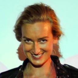 saranydren1's profile picture. 