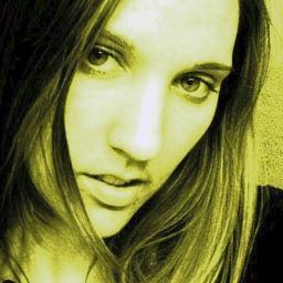 Just a girl that likes to shout out random thoughts at any given minute. Twitter compliments my urges.