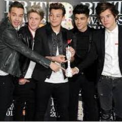 The first time they sang together they sang 'Torn' and I bet it's the last song they'll ever sing together aswell.