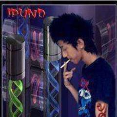 Ingin memiliki cwe yg care sma gw..
Yg ga mikirin dirinya sendiri..
Y pkonya Setia deh sma gw :'D