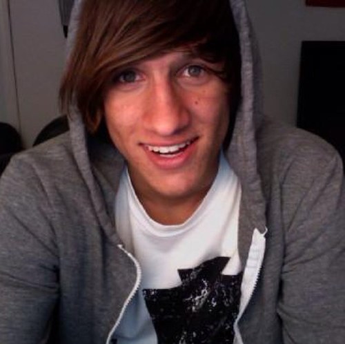 Joshua Chomik started my obsession with youtubers in the 7th grade. The Janoskians made it 10x worse.