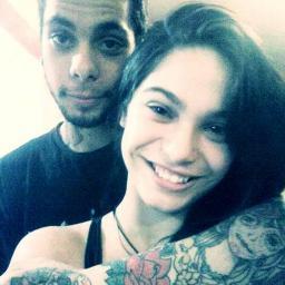 Movido a Raprockandrollpsicodeliahardcoreragga - Namorado da @_sc4rs http://t.co/6jbhu2OxS4