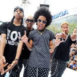Notre passion en 2 mots Mindless Behavior y'a pas mieu ! #TeamJacobL #TeamOMG #TeamBarbz #TeamBreezy #TeamMindless Avec ~Bree & ~Shey just StaayMindless !!