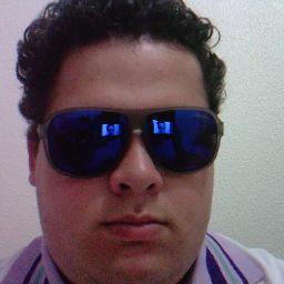 Sou Gamer e dou aula e faço ediçoes de videos para youtubers se presisarem de min meu emil e gabriel_tellessorbara@hotmail.com