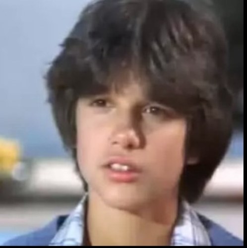 Jeremy Andretti, my aunt took me in after my ma died. Is nine enough? #Single #Bi #RP #EightIsEnough